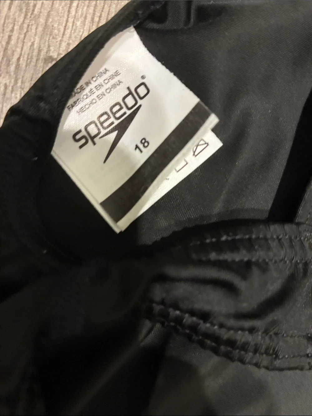 Speedo Aquablade - size 18 - girls U12 Black One-Piece Training Swimsuit